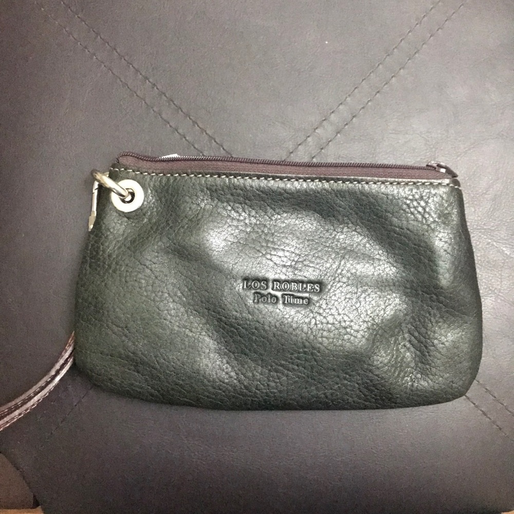 Los Robles wristlet